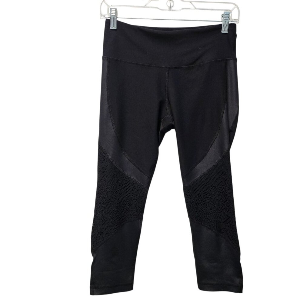 ⭐ 90 Degree by Reflex Small Black Cropped Leggings with Mesh Inserts